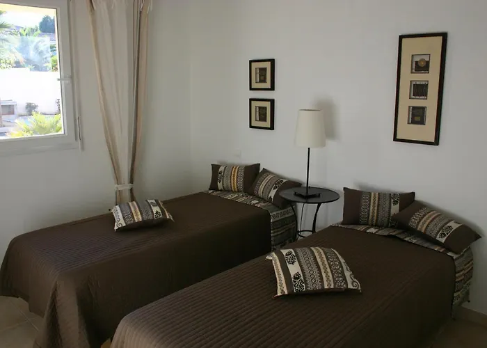 Apartment Tres Beau T3 Dans Avec Piscine A 5 Min A Pied De La Et Commerces *