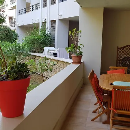 Lejlighed Tres Beau T3 Dans Avec Piscine A 5 Min A Pied De La Et Commerces Calvi (Corsica)