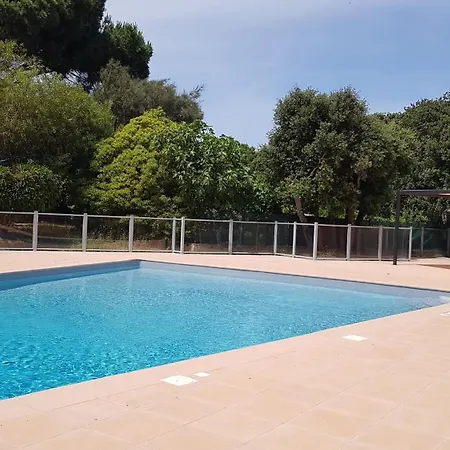 Tres Beau T3 Dans Avec Piscine A 5 Min A Pied De La Et Commerces Lejlighed *