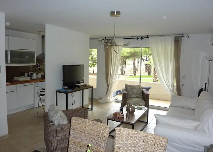 公寓 Tres Beau T3 Dans Avec Piscine A 5 Min A Pied De La Et Commerces